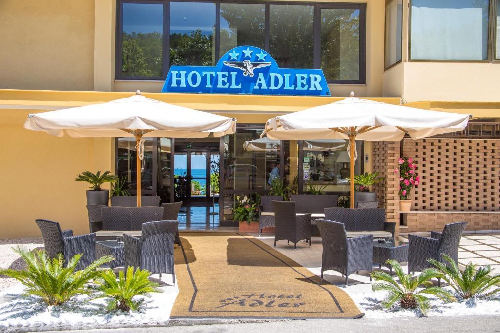 Hotel Adler Gabicce Mare Exteriör bild